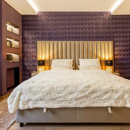 L3 Lucy Premium Budapest
